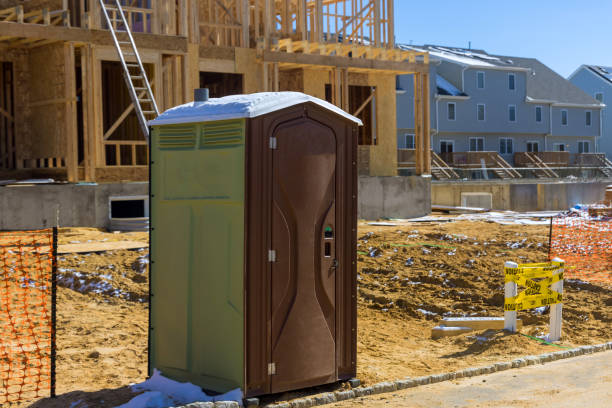 Best Porta potty delivery and setup  in Beacon, NY
